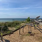 Merete - 50m From The Sea By Interhome