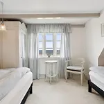 Merete - 50m From The Sea By Interhome Semesterbostad